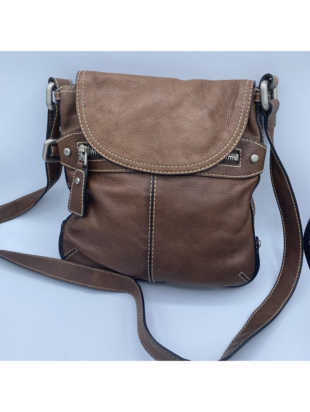 Vg Fossil Chocolate Brown Leather Cross Body Bag adjustable strap Flap Top Boho